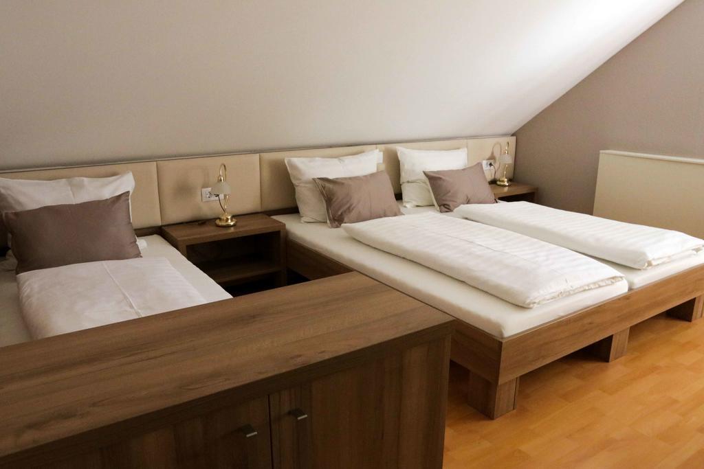 Homestay Sres Mlaka pri Kranju Ngoại thất bức ảnh