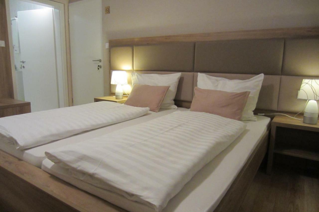 Homestay Sres Mlaka pri Kranju Ngoại thất bức ảnh